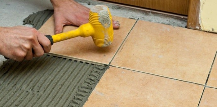 NHỮNG ĐIỀU BẠN CẦN BIẾT TRƯỚC KHI DÙNG KEO DÁN GẠCH CHỐNG THẤM